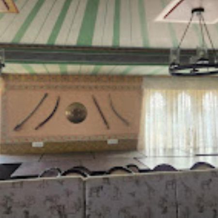 Laxminarayan Club & Resort Vadodara Bagian luar foto