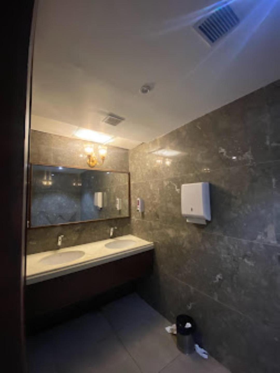 Laxminarayan Club & Resort Vadodara Bagian luar foto
